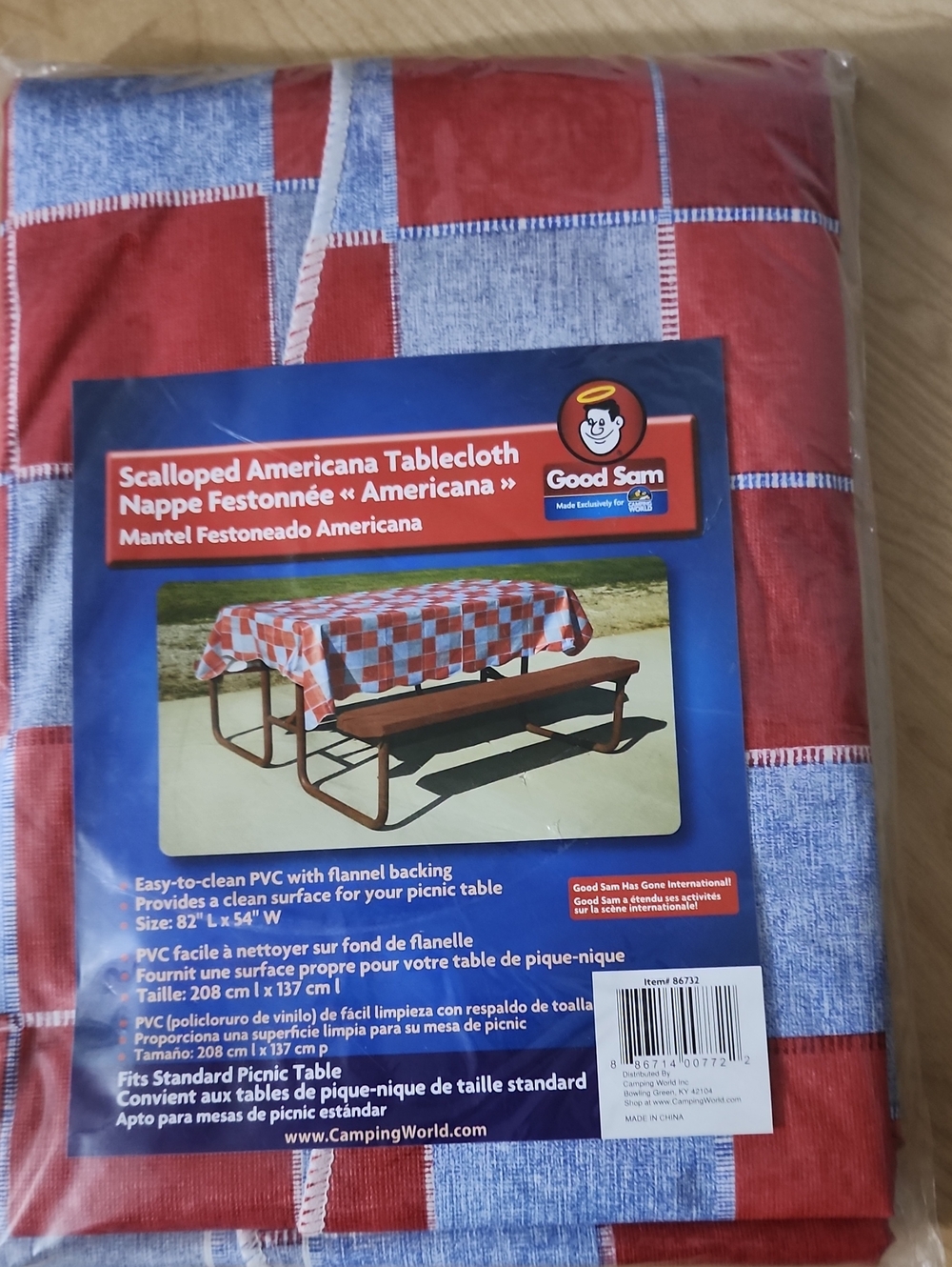 Scalloped Americana Red & Blue Tablecloth